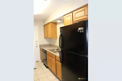 229 Craddock Avenue #B, San Marcos, TX 78666 - Photo 5