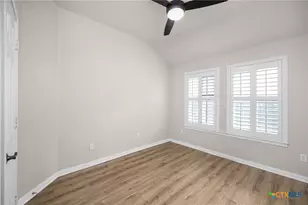 1328 Dime Box Cir, New Braunfels, TX 78130 - Photo 21