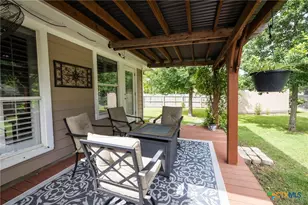 1328 Dime Box Cir, New Braunfels, TX 78130 - Photo 37