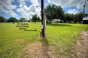 111 Springfield Ave, Port Lavaca, TX 77979 - Photo 29