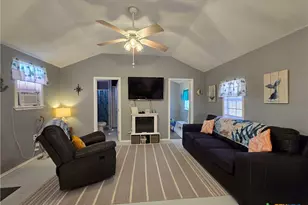 167 Piranha Dr, Palacios, TX 77465 - Photo 19