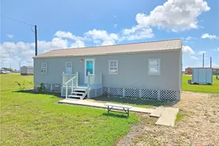 167 Piranha Dr, Palacios, TX 77465 - Photo 3