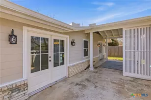 4711 Dahlia Ln, Victoria, TX 77904 - Photo 23