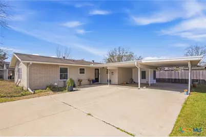 4711 Dahlia Lane, Victoria, TX 77904 - Photo 3