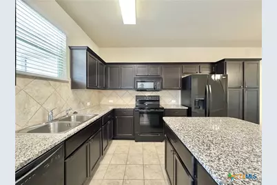 713 Katmai Circle, Pflugerville, TX 78660 - Photo 9
