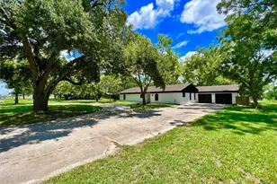 502 Bingham Rd, Victoria, TX 77904 - Photo 1