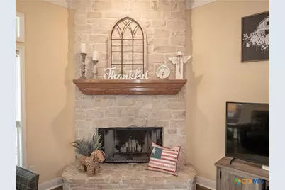 318 Green Gable Drive, Victoria, TX 77904 - Photo 23