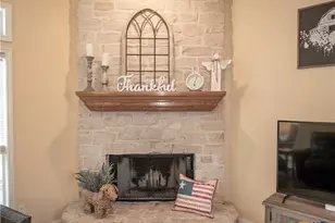 318 Green Gable Dr, Victoria, TX 77904 - Photo 23