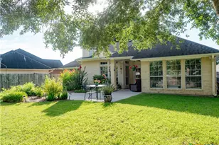 318 Green Gable Dr, Victoria, TX 77904 - Photo 39