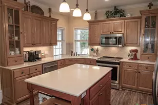 318 Green Gable Dr, Victoria, TX 77904 - Photo 21