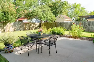 318 Green Gable Dr, Victoria, TX 77904 - Photo 43