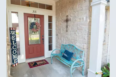 318 Green Gable Drive, Victoria, TX 77904 - Photo 7