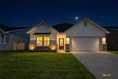 306 Cardinal Drive, Port Lavaca, TX 77979 - Photo 1
