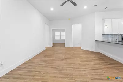 306 Cardinal Drive, Port Lavaca, TX 77979 - Photo 29