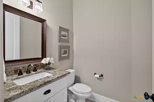 255 Retama Pl, San Antonio, TX 78209 - Photo 21