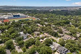 255 Retama Pl, San Antonio, TX 78209 - Photo 43