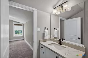 255 Retama Pl, San Antonio, TX 78209 - Photo 29