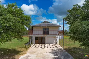84 Longhorn Rd, Stockdale, TX 78160 - Photo 7