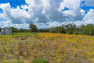 84 Longhorn Rd, Stockdale, TX 78160 - Photo 17