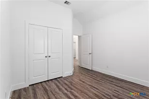 314 Cardinal Dr, Port Lavaca, TX 77979 - Photo 5