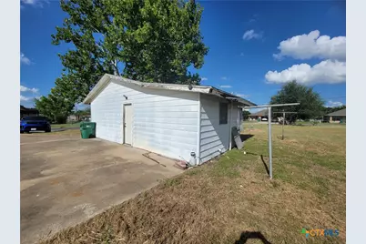 202 W Bobwhite Lane, Harker Heights, TX 76548 - Photo 3