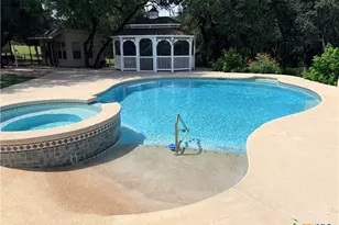 501 Lovejoy Ln, San Marcos, TX 78666 - Photo 9