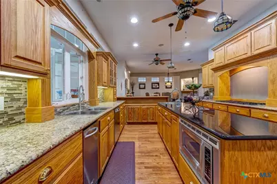 501 Lovejoy Lane, San Marcos, TX 78666 - Photo 23
