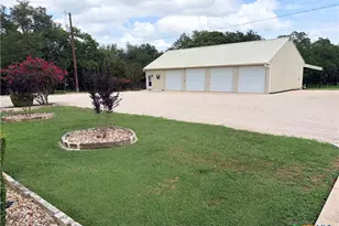 501 Lovejoy Ln, San Marcos, TX 78666 - Photo 3