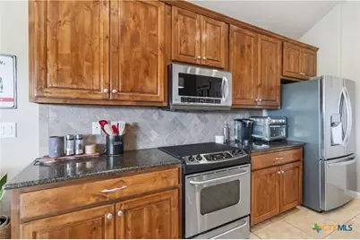 2249 Sun Pebble Way, New Braunfels, TX 78130 - Photo 11