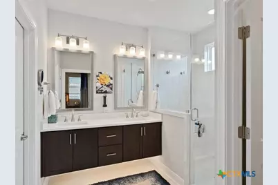 783 N Academy Avenue, New Braunfels, TX 78130 - Photo 19
