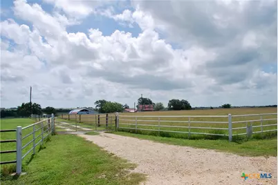 3901 N State Highway 95, Moulton, TX 77975 - Photo 43