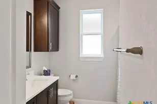 783 N Academy Ave, New Braunfels, TX 78130 - Photo 19