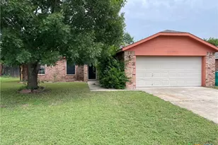 2105 Miller St, Belton, TX 76513 - Photo 1