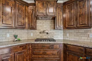 2021 Harvest Dr, Nolanville, TX 76559 - Photo 17