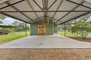 13109 FM 822, Edna, TX 77957 - Photo 3