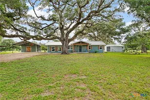 13109 FM 822, Edna, TX 77957 - Photo 1