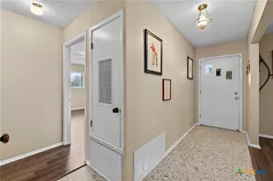 204 Norris Dr, Converse, TX 78109 - Photo 9