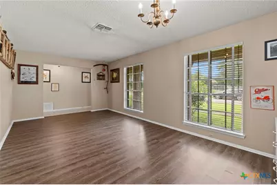 204 Norris Drive, Converse, TX 78109 - Photo 11