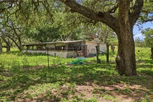 3275 Live Oak Rd, Cuero, TX 77954 - Photo 7