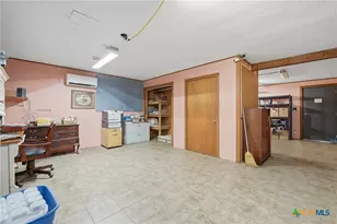 3275 Live Oak Rd, Cuero, TX 77954 - Photo 33