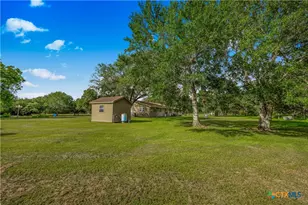 164 Private Rd 1211, Edna, TX 77957 - Photo 25