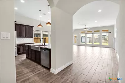 2912 Countryside Path, Seguin, TX 78155 - Photo 13