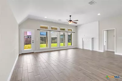 2912 Countryside Path, Seguin, TX 78155 - Photo 11