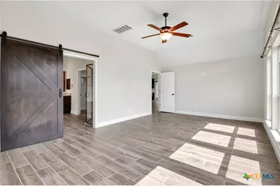 2912 Countryside Path, Seguin, TX 78155 - Photo 15