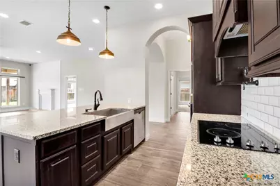 2912 Countryside Path, Seguin, TX 78155 - Photo 7