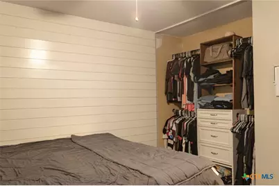203 Elaine Street, Victoria, TX 77904 - Photo 23