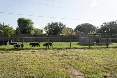203 Elaine Street, Victoria, TX 77904 - Photo 29