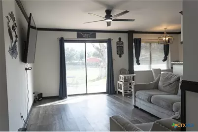 203 Elaine Street, Victoria, TX 77904 - Photo 7