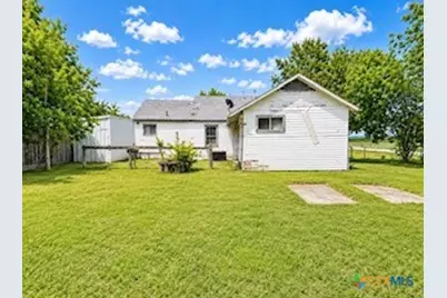 402 Rowena, Rosebud, TX 76570 - Photo 3