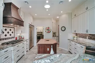 108 Ontario St, Victoria, TX 77905 - Photo 15